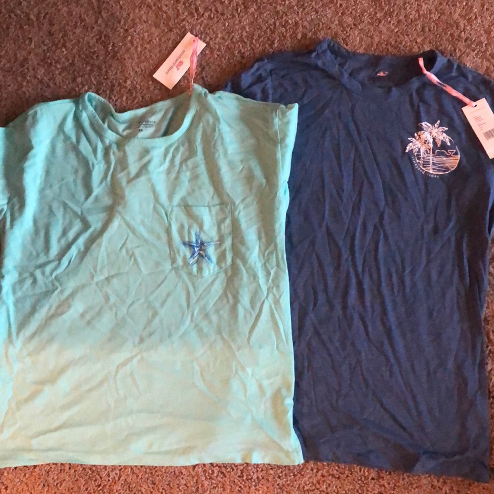 TWO Never worn vineyard vines teeshirts